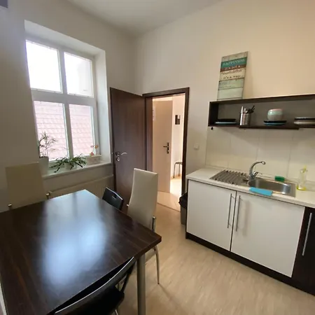 Old Town, 1 Bedroom Апартаменты Братислава