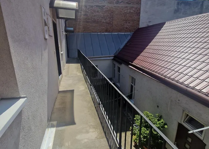 Old Town, 1 Bedroom *